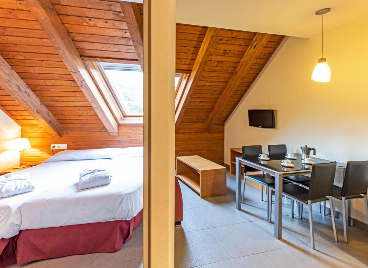 Aparthotel Trainera 에스테리 다네우 외부 사진