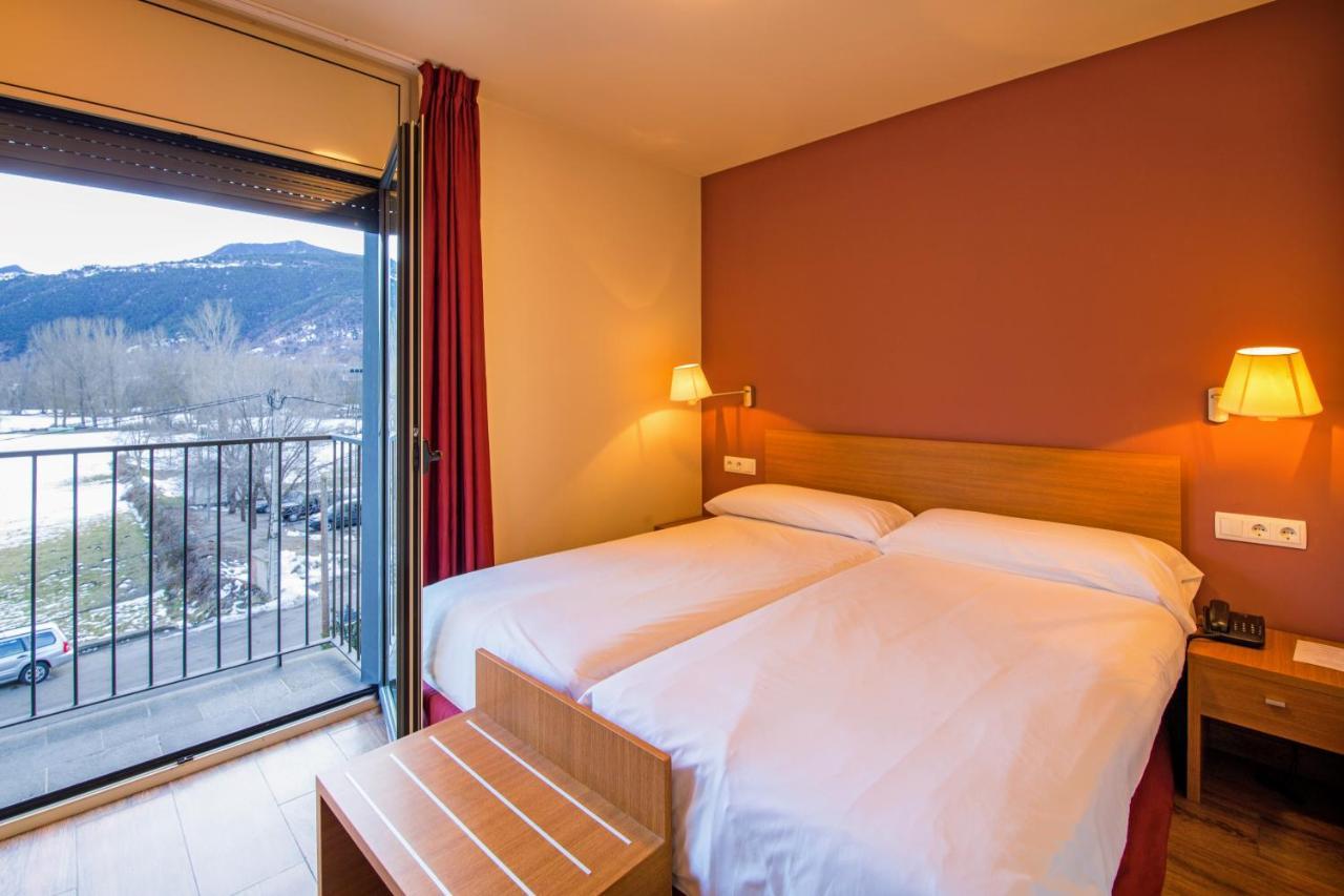 Aparthotel Trainera 에스테리 다네우 외부 사진